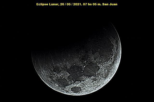 Eclipse lunar 2021-05-26-1005-PR