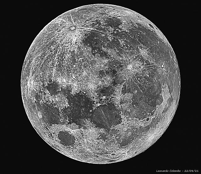 Full-Moon 2021-08-22-LC