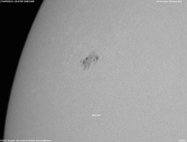 1312 17-apr-2011 tv102mm with 18mm ep light cirrus 003