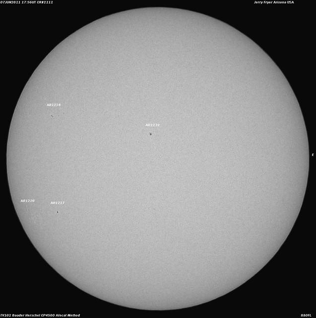 1359 07-JUN-2011 TV102mm with 18mm EP Clear with light wind 012
