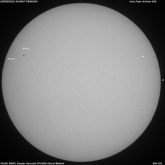 1571 23-feb-2012 tv102mm with 18mm ep clouds and contrails 009