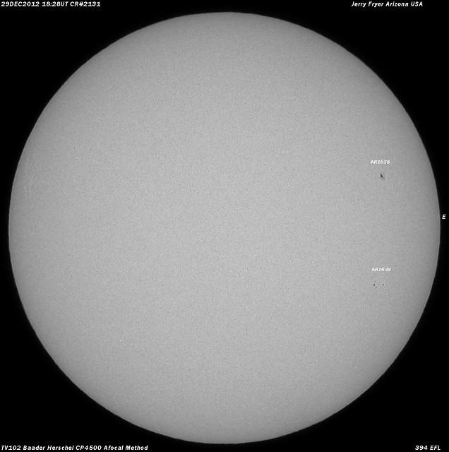 1723 29-dec-2012 tv102mm with 18mm ep light clouds contrails 015